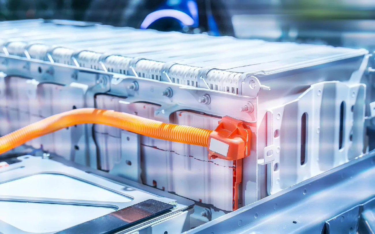 2024年1月我國(guó)動(dòng)力電池裝車量 32.3GWh 同比增長(zhǎng) 100.2% 寧德時(shí)代、比亞迪、中創(chuàng)新航位列前三