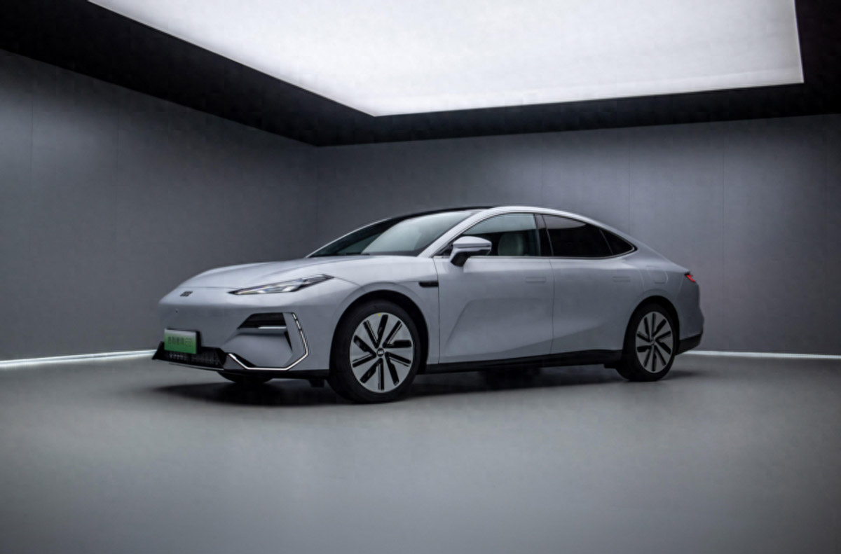 這幾款新能源電車比小米SU7更具性價比