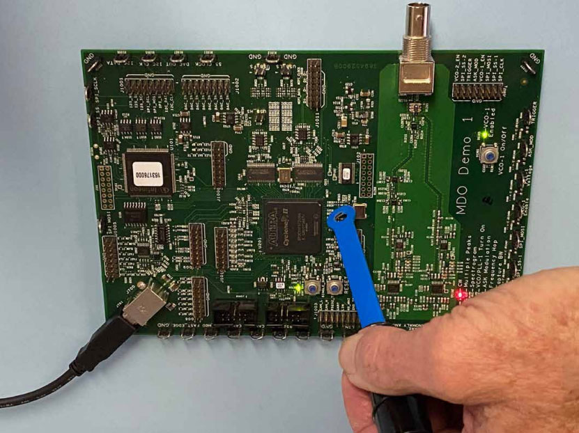 使用4、5和6系列混合信號示波器排除電磁干擾故障