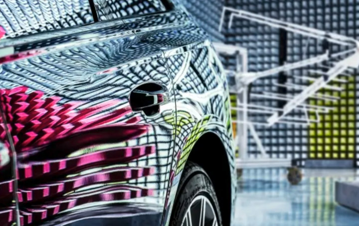 如何驗證ADAS功能在復(fù)雜電磁環(huán)境下的抗干擾能力